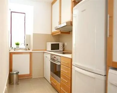 Hello Lisbon Santos Apartments
